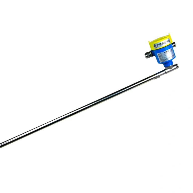 Reed-11 remote transmitter for magnetic level indicator