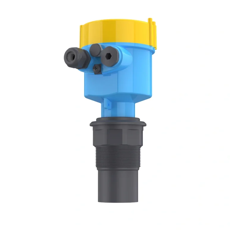 Uson-11 ultrasonic level transmitter for tanks and pools