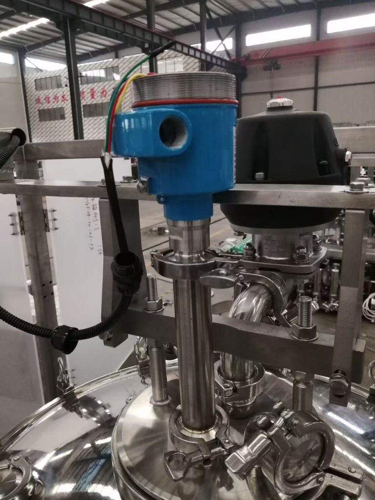 Dual-Protection Solution for Boiler Steam Drum Level Measurement Boiler Steam Drum Level Measurement Solution: Reliable Application of JWrada®-35 Radar Level Meter and Ring-11 Tuning Fork Level Switch