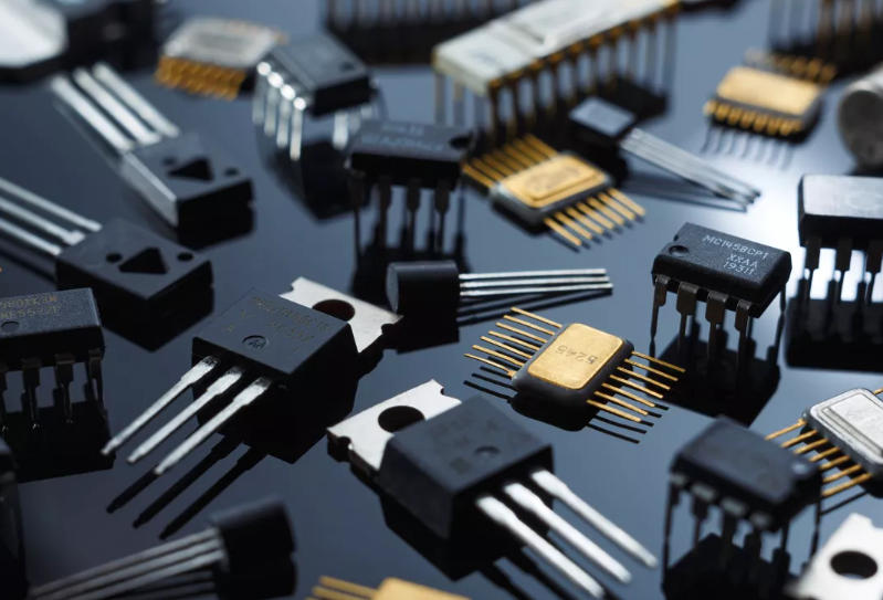 What Is a Transistor? The Role and Application of Transistors in Level Meters
