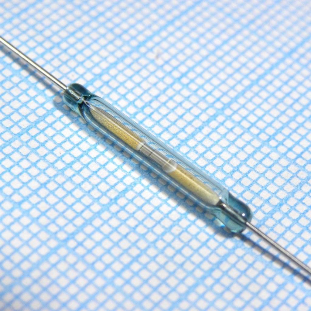 What Is a Reed Switch? Working Principle, Benefits, and Common Uses
