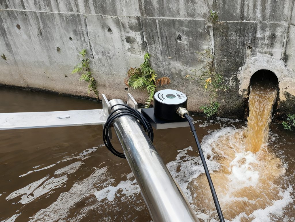 Why Sediment-Rich Water Causes Contact Level Sensor Fouling and Failure